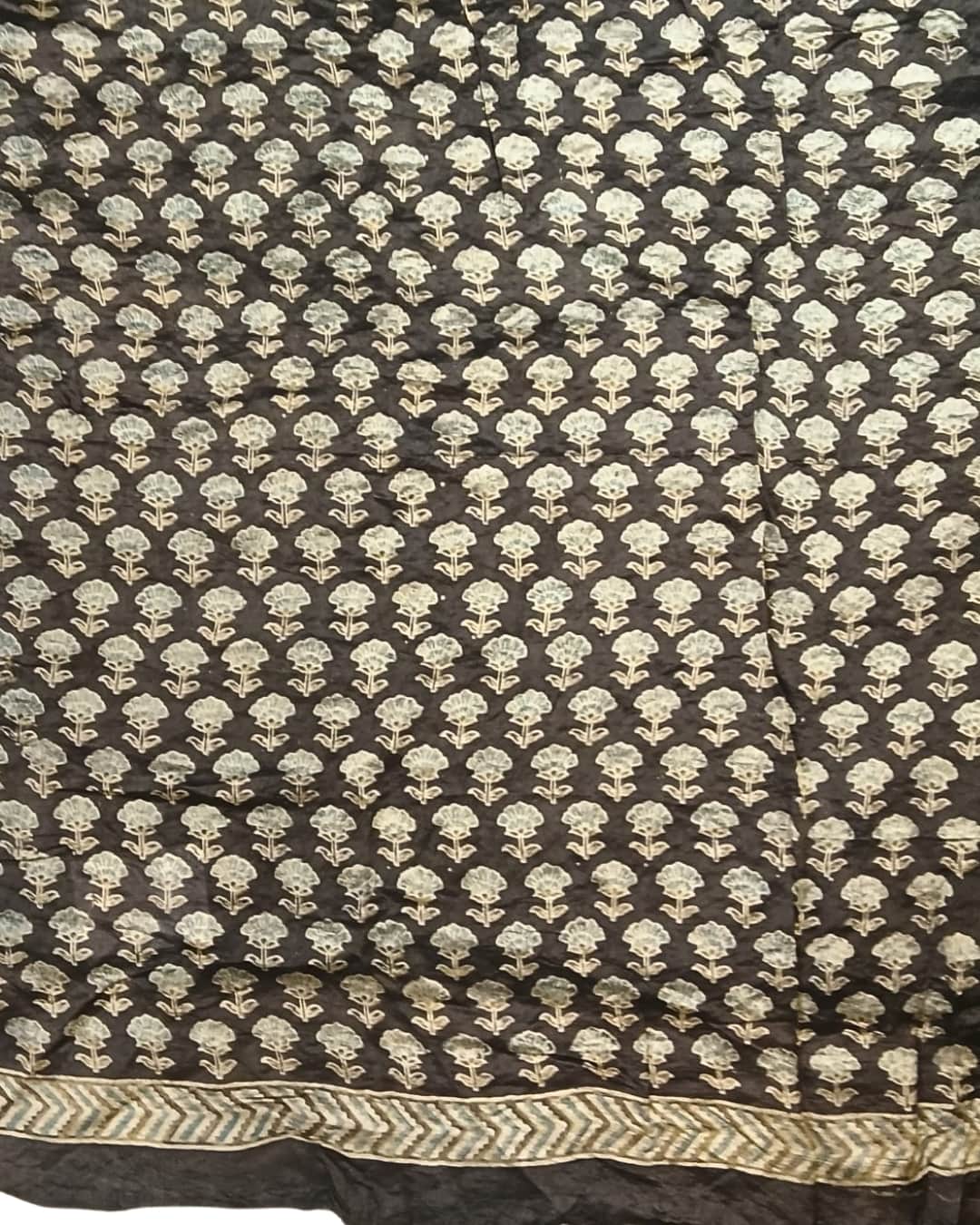 Pure Bandhani Silk Saree with Ajrakh Pallu & Blouse