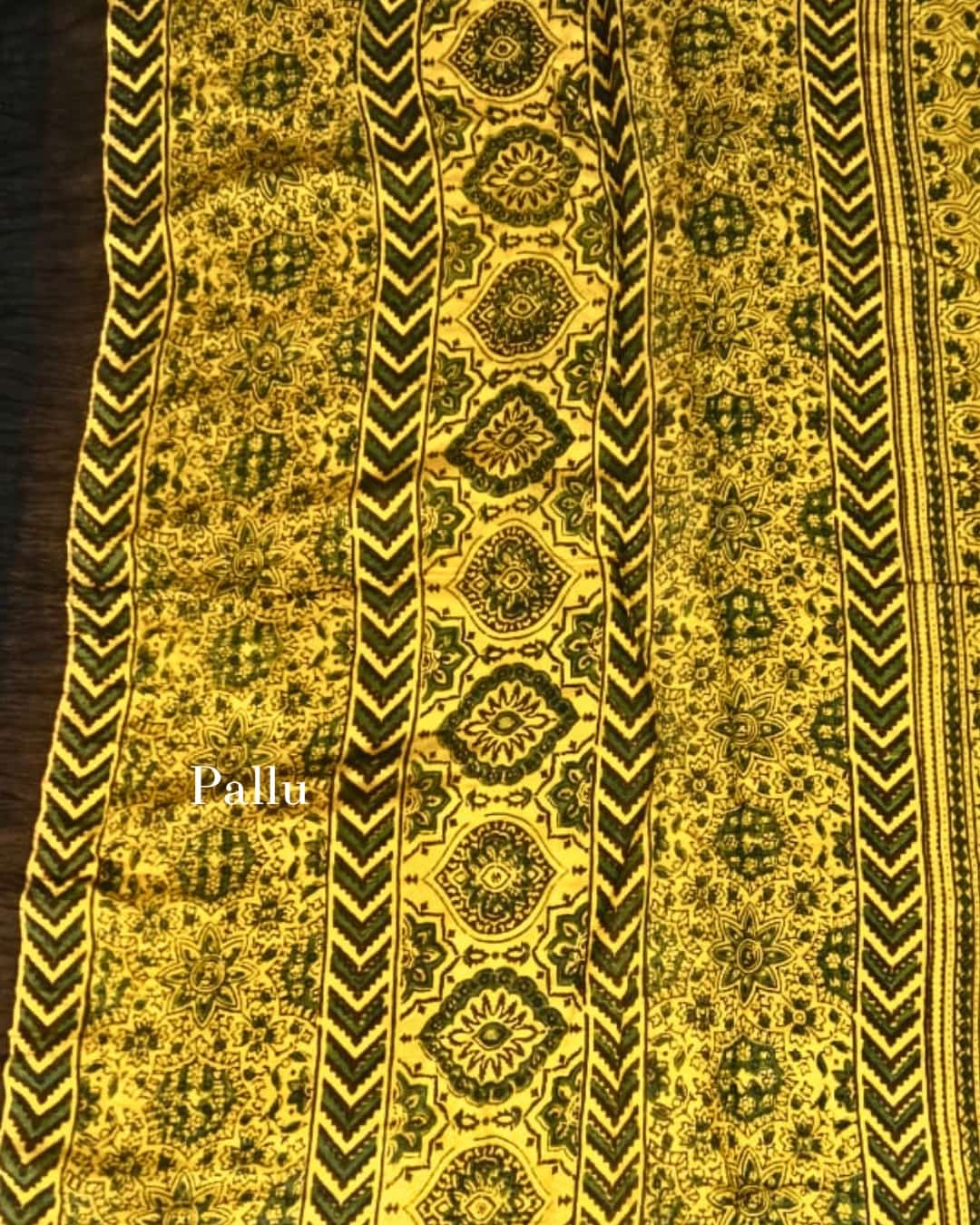 Pure Bandhani Silk Saree with Ajrakh Pallu & Blouse 